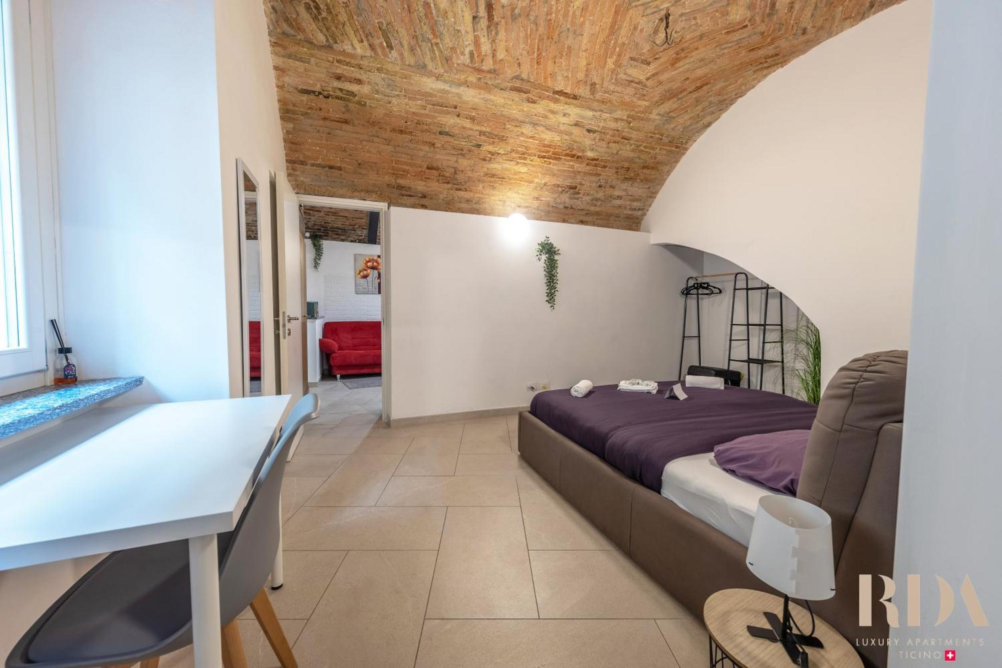 Il Rustico Rda Luxury Apartments Lago Parking 멘드리지오 외부 사진