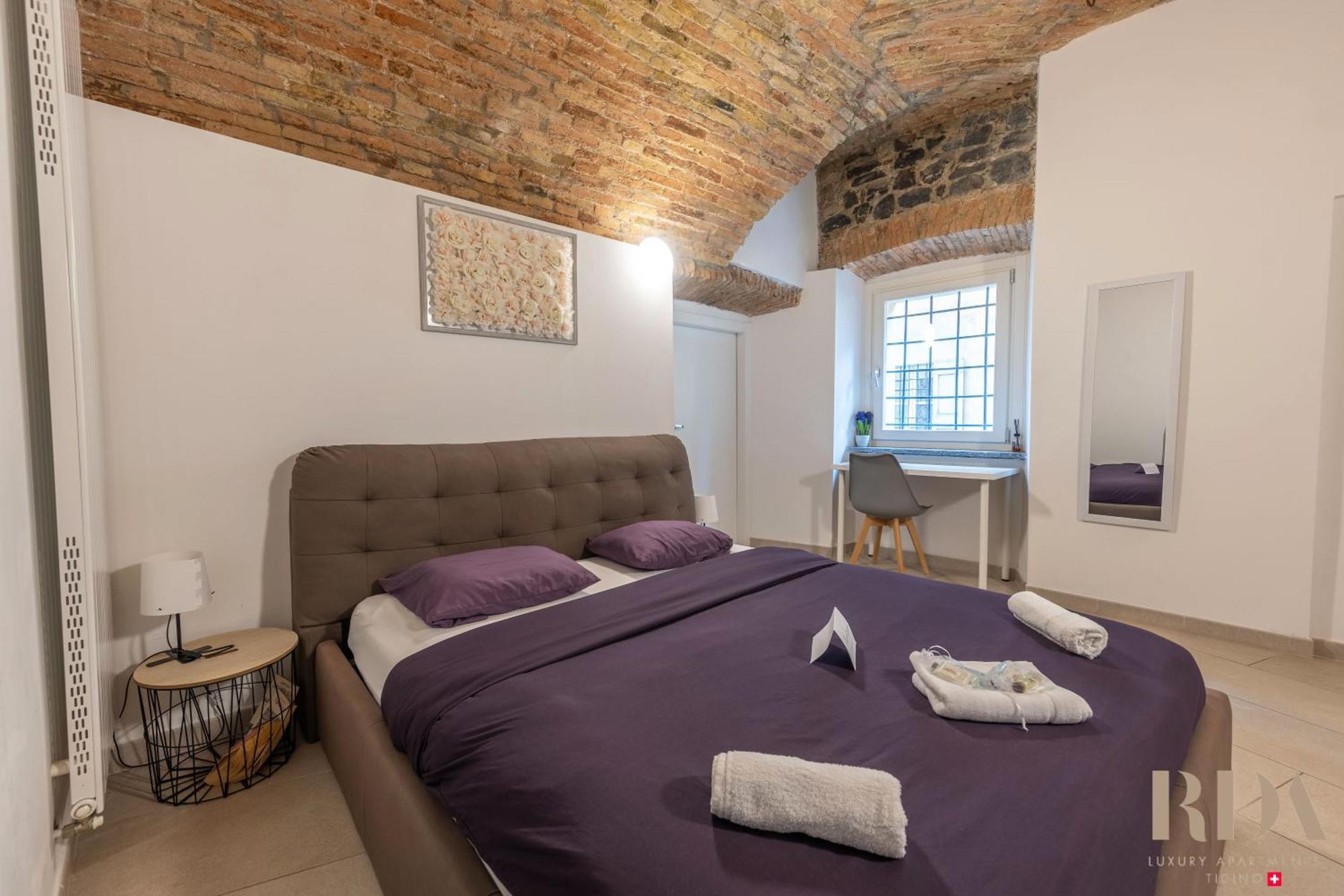 Il Rustico Rda Luxury Apartments Lago Parking 멘드리지오 외부 사진